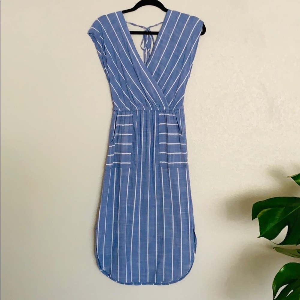 Universal Thread Dress - Picture 2 of 8